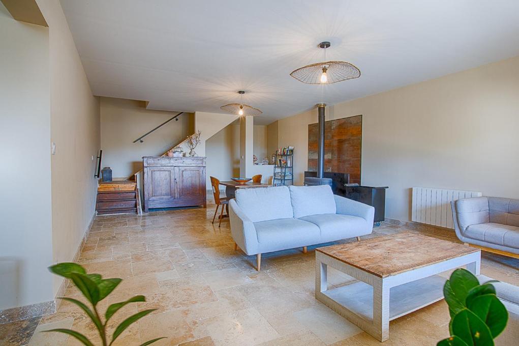 La Maison D'Hana Saint-Bonnet-de-Valclerieux Bagian luar foto